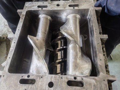 裕元橡塑機(jī)械 XJL-Y200雙挽式過濾機(jī)圖2
